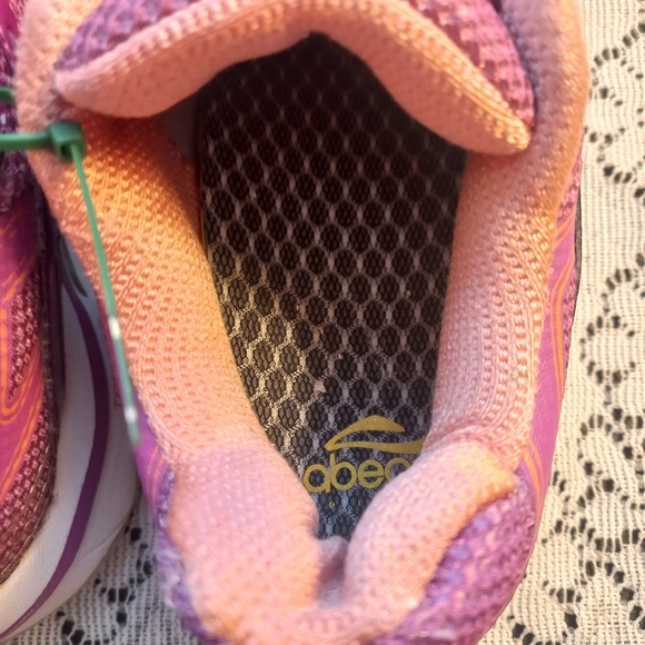 Women's Pink Aero VIBRAM  SIZE 8 M SHOES/SNEAKERS/ RUNNING/WALKING SHOES Nice - Picture 12 of 16